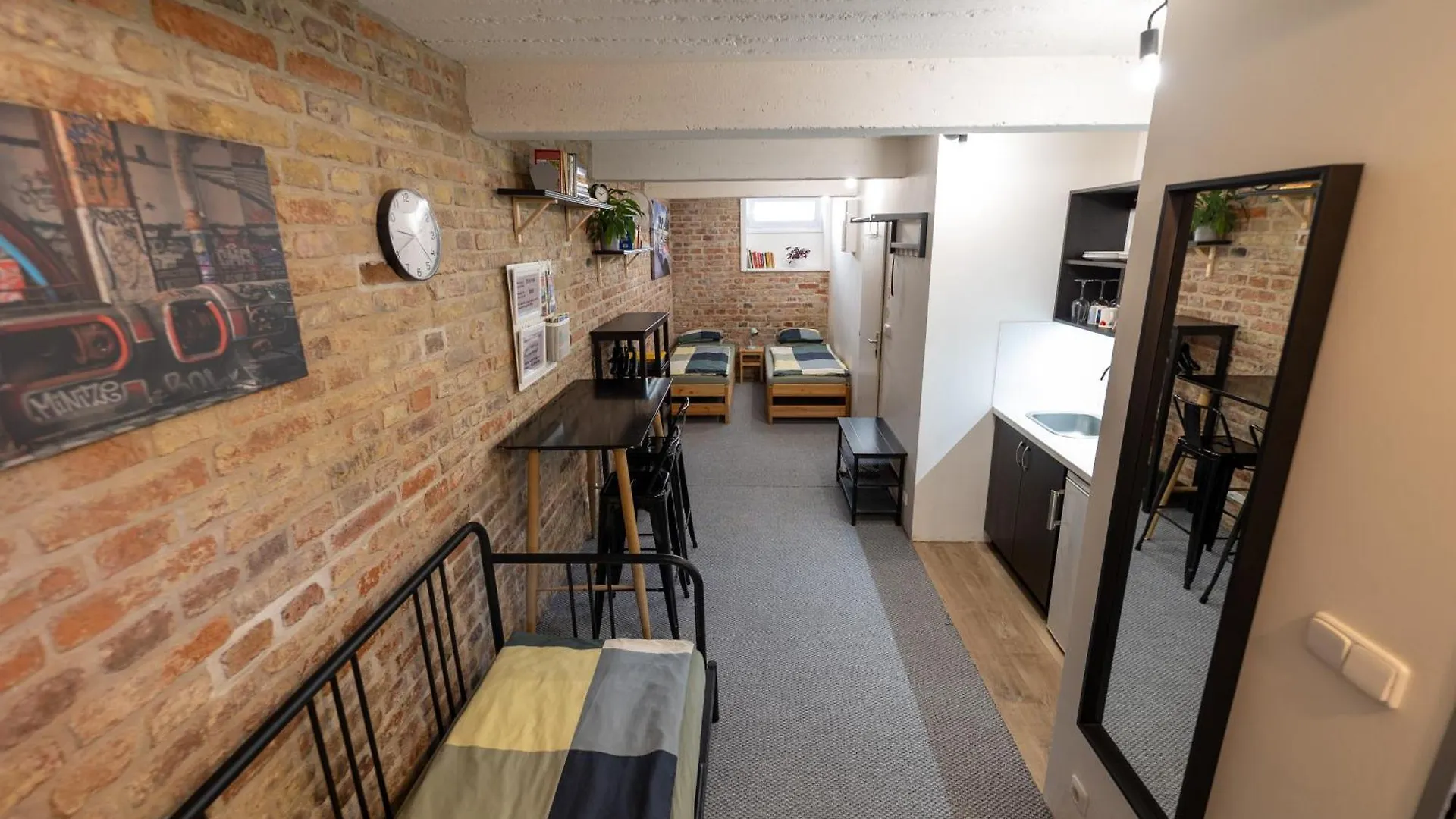 Apartmany Plzenska 465 Free Parking & Ps3 Praag 0*,