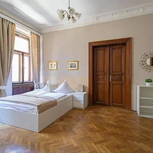  Appartement For Celebrations Spacious 3bdr With Balcony