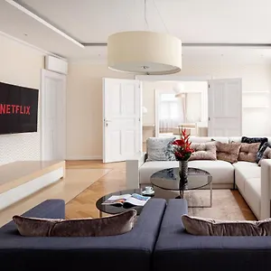 Apartment Revolucni Old Town, Prag