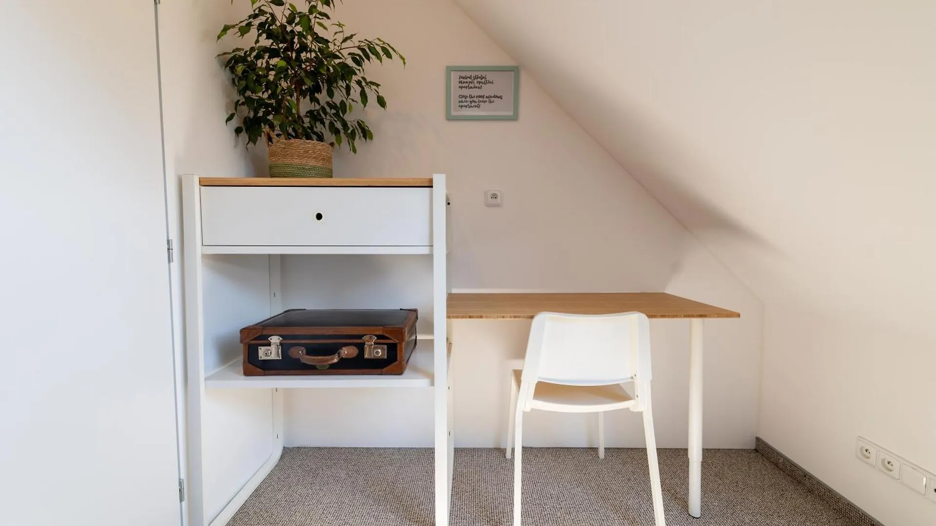 Apartmany Plzenska 465 Free Parking & Ps3 Prague Appartement
